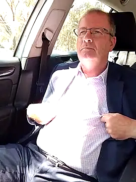 stiffandlubedxh online show from March 18, 2:04 am