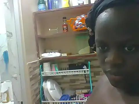 Snapshot of Sexy_Chocolate_Babe chatting on March 5, 10:32 pm Sexy Chocolate Babe online show from March 5, 10:32 pm