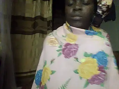 Snapshot of Sexy_Chocolate_Babe chatting on February 24, 3:26 am Sexy Chocolate Babe online show from February 24, 3:26 am