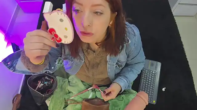 JulietaAlves online show from December 15, 11:36 am