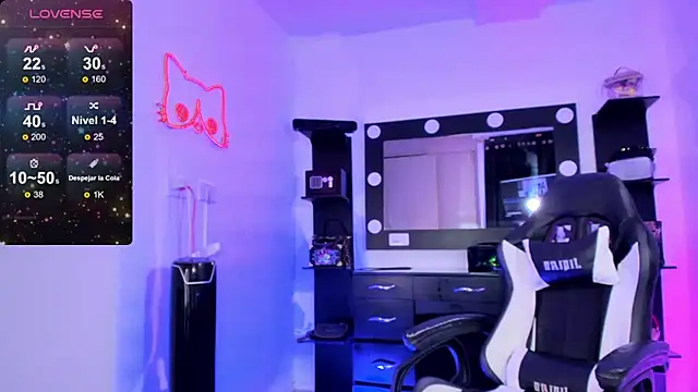 miss kitty online show from February 13, 12:57 am