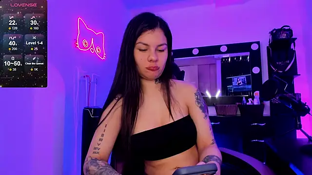 Snapshot of miss_kitty chatting on June 26, 7:51 pm miss kitty online show from June 26, 7:51 pm