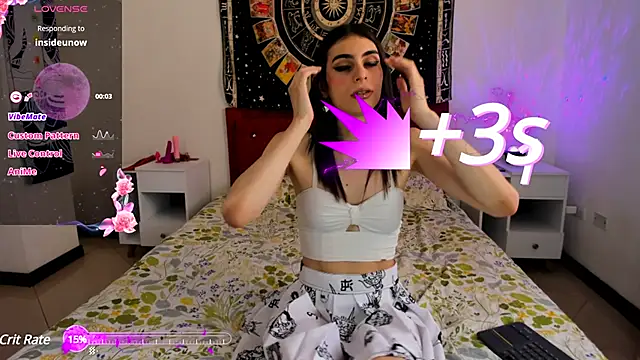 Snapshot of luna_del_rey_ chatting on December 11, 4:20 pm luna del rey online show from December 11, 4:20 pm