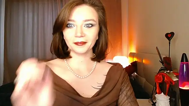 Shadow Passion online show from January 8, 7:10 am