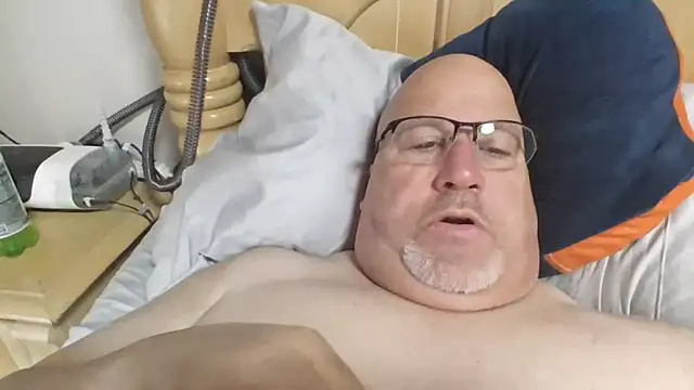 Bigbear0563 online show from March 13, 5:19 pm