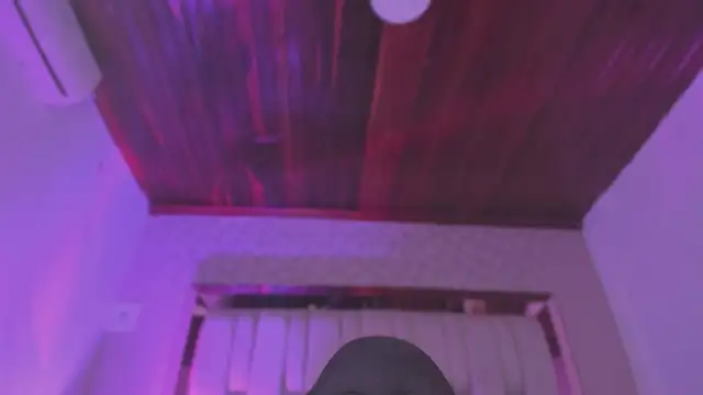 Emmily Savage online show from July 8, 11:48 am