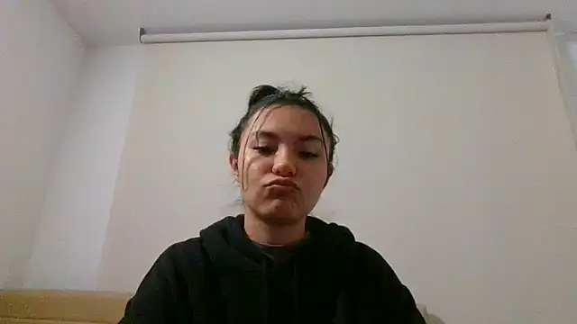  andygirl online show from May 5, 12:29 am