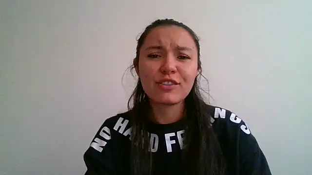 Snapshot of _andygirl chatting on May 19, 10:16 pm andygirl online show from May 19, 10:16 pm