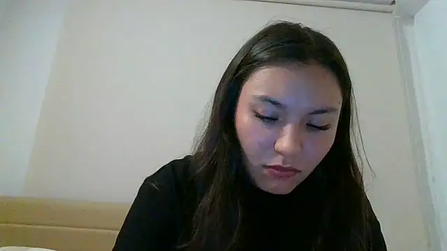 Snapshot of _andygirl chatting on June 2, 11:51 pm andygirl online show from June 2, 11:51 pm