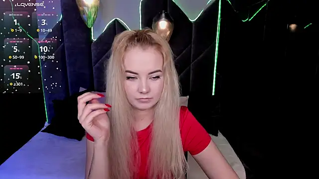 Snapshot of StephanieSweety chatting on January 13, 5:29 pm StephanieSweety online show from January 13, 5:29 pm