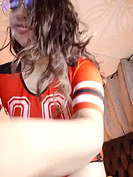 Snapshot of Piafisher1 chatting on October 12, 11:26 pm Piafisher1 online show from October 12, 11:26 pm