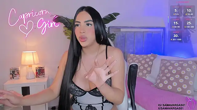 Snapshot of Korina_Saenz01 chatting on July 2, 9:54 pm Korina Saenz01 online show from July 2, 9:54 pm