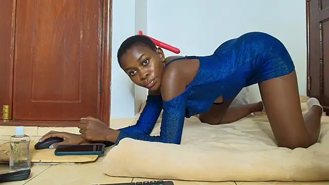 queen heather online show from March 18, 9:51 pm