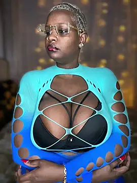Snapshot of Sexy_panda69 chatting on July 17, 7:41 pm Sexy panda69 online show from July 17, 7:41 pm