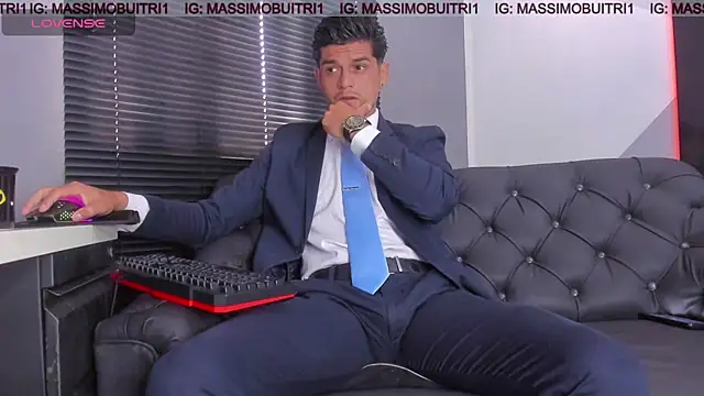 Snapshot of massimo_g chatting on June 16, 12:19 pm massimo g online show from June 16, 12:19 pm