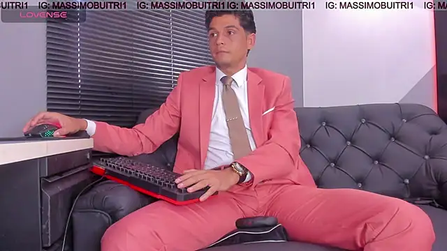 Snapshot of massimo_g chatting on July 28, 3:21 pm massimo g online show from July 28, 3:21 pm