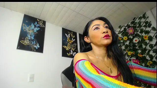 luzcastillo07 online show from February 27, 8:47 am