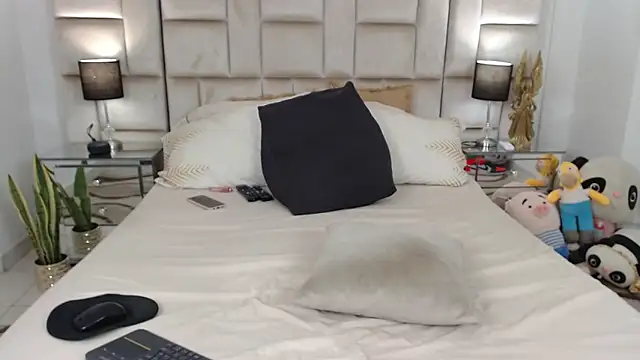 JesicaTaylorxx online show from January 28, 12:22 pm