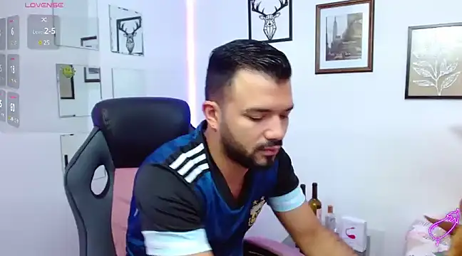 mathew vidal1 online show from March 8, 6:37 pm