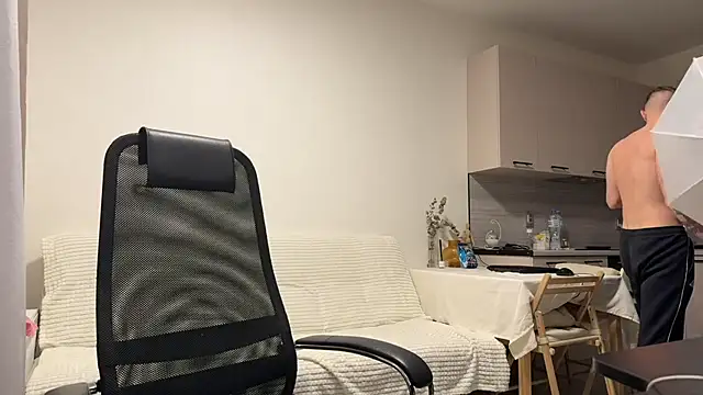 Marselle Laker online show from December 14, 2:11 pm