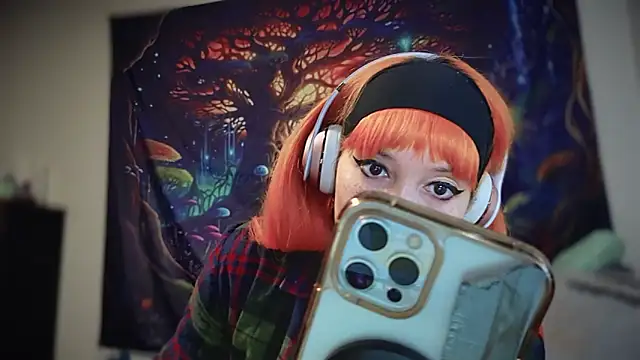 FRRANNKIE online show from November 15, 8:49 pm