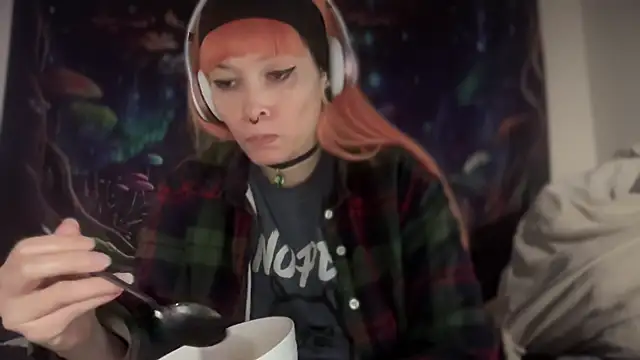 FRRANNKIE online show from December 20, 2:02 pm