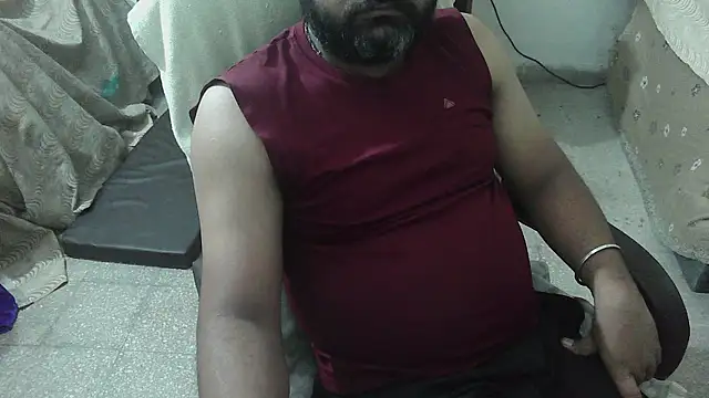 Snapshot of rentarob chatting on October 14, 10:21 pm rentarob online show from October 14, 10:21 pm