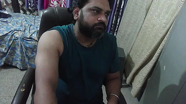 Snapshot of rentarob chatting on November 5, 1:22 pm rentarob online show from November 5, 1:22 pm