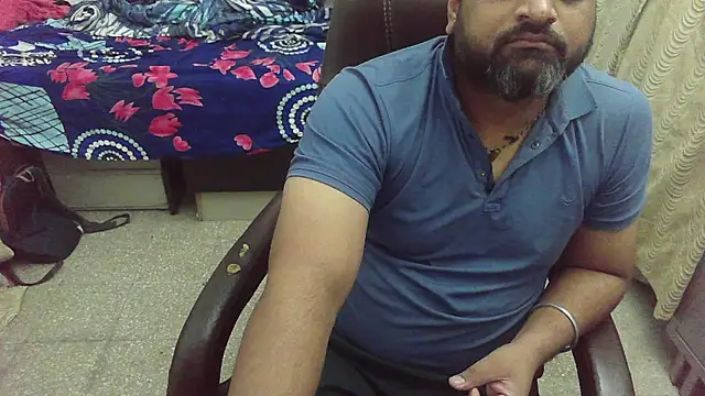 Snapshot of rentarob chatting on November 20, 9:42 am rentarob online show from November 20, 9:42 am