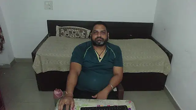 rentarob online show from April 28, 5:40 pm
