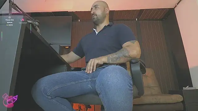 Leon 1234 online show from May 5, 9:12 pm
