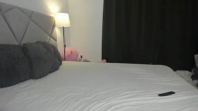 BlueEyesLexy online show from May 18, 5:46 am