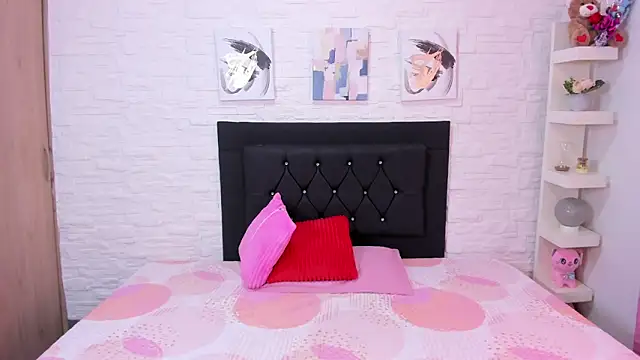 Snapshot of ameliasmith_1 chatting on September 25, 10:52 am ameliasmith 1 online show from September 25, 10:52 am