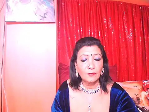 Snapshot of indiansarika65 chatting on May 15, 3:41 pm indiansarika65 online show from May 15, 3:41 pm