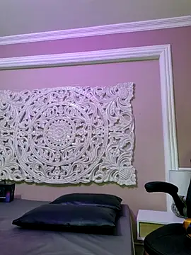 Snapshot of LucianaCarter chatting on February 26, 3:53 am LucianaCarter online show from February 26, 3:53 am