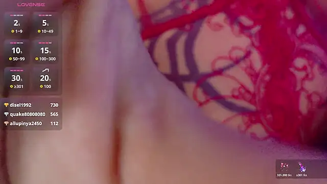 Snapshot of valkiria_moore chatting on November 6, 7:48 pm valkiria moore online show from November 6, 7:48 pm