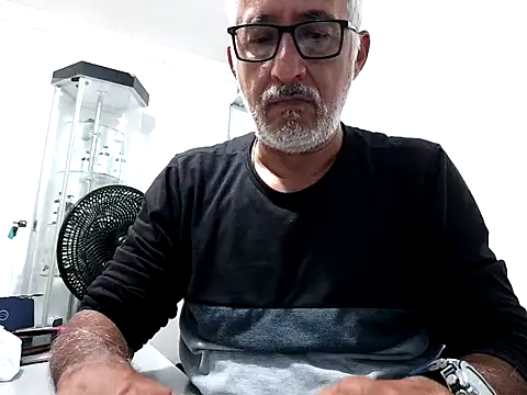 cenizo10124 online show from November 27, 2:57 am