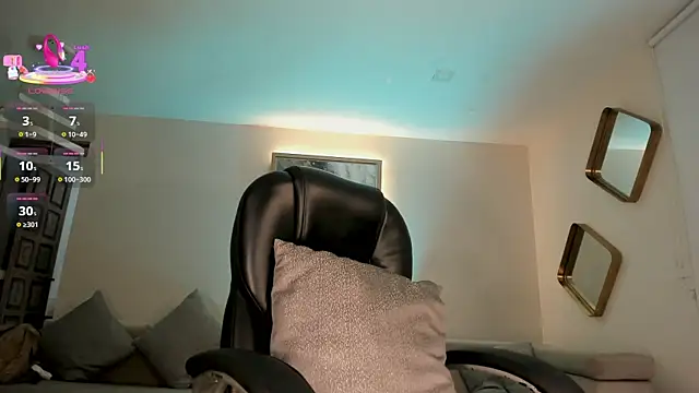 SophiePalmer online show from October 11, 12:04 pm