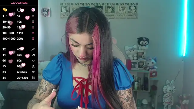 Snapshot of abbie_stone chatting on June 17, 3:57 pm abbie stone online show from June 17, 3:57 pm