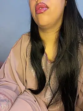 Snapshot of Mayacrayzi chatting on September 11, 10:26 am Mayacrayzi online show from September 11, 10:26 am