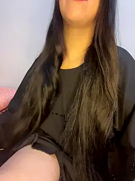 Snapshot of Mayacrayzi chatting on November 23, 10:26 am Mayacrayzi online show from November 23, 10:26 am