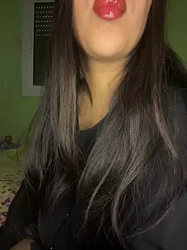 Snapshot of Mayacrayzi chatting on June 3, 10:07 am Mayacrayzi online show from June 3, 10:07 am