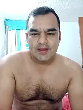 Snapshot of Angeelus2 chatting on February 6, 11:04 pm Angeelus2 online show from February 6, 11:04 pm