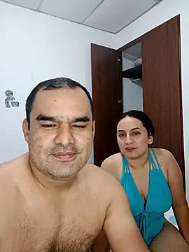 Snapshot of Angeelus2 chatting on November 23, 9:14 pm Angeelus2 online show from November 23, 9:14 pm