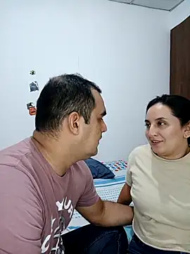 Snapshot of Angeelus2 chatting on November 26, 3:57 pm Angeelus2 online show from November 26, 3:57 pm