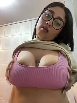 croftsmila online show from May 1, 11:53 pm
