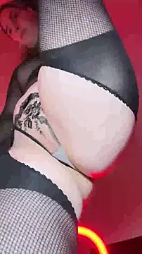 Snapshot of KissMissAngela chatting on November 28, 7:38 pm KissMissAngela online show from November 28, 7:38 pm