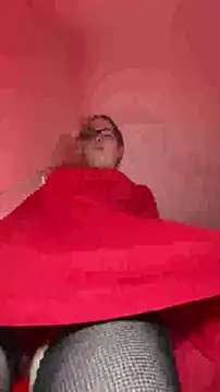 Snapshot of KissMissAngela chatting on January 10, 11:01 am KissMissAngela online show from January 10, 11:01 am