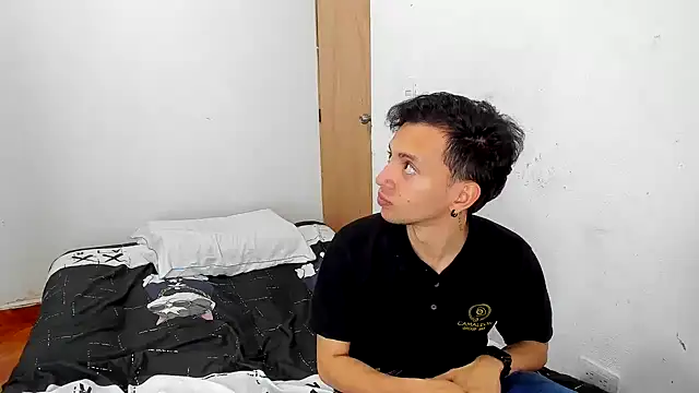 SexAegons online show from December 5, 6:21 am