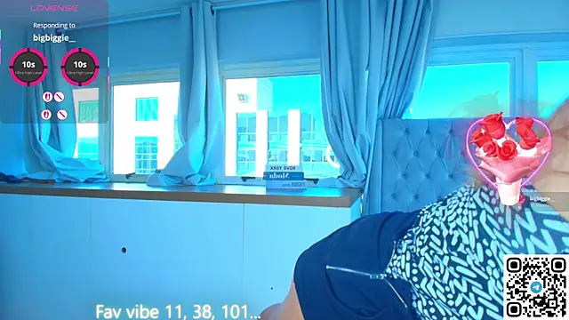 Snapshot of Milf_Tea chatting on May 7, 11:26 am Milf Tea online show from May 7, 11:26 am